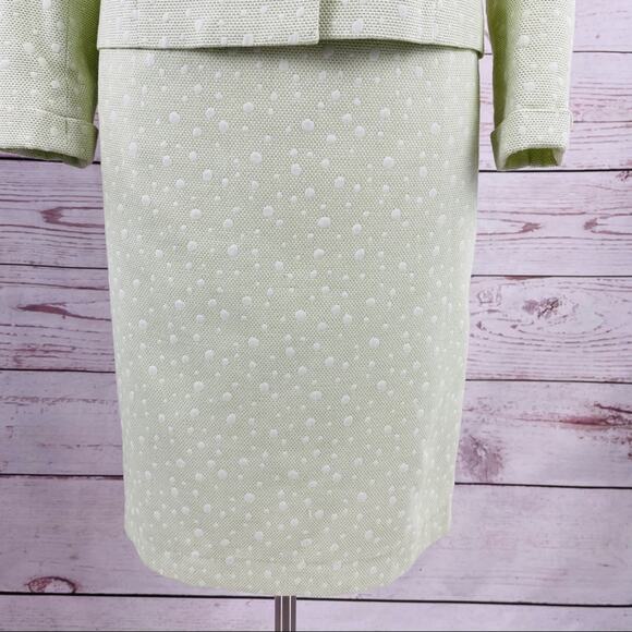 Albert Nipon green skirt suit set with dots - Picture 5 of 14